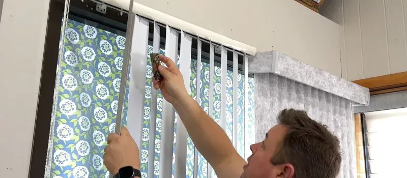 Remove Decorative Trim