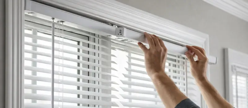 Remove The Headrail From Fixed Brackets